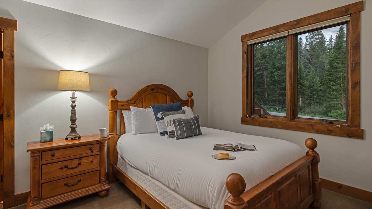 Bedroom 3, Upper Level - Queen suite 1, upper level