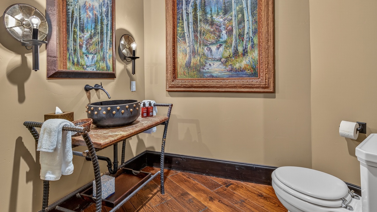 Powder Room, Main Level