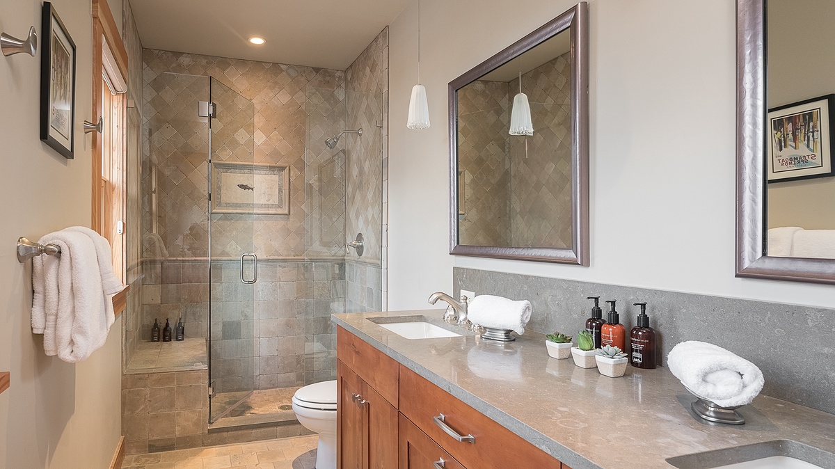 Bedroom 2, Upper Level, Storm Peak Chalet - Ensuite with walk-in shower and single vanity