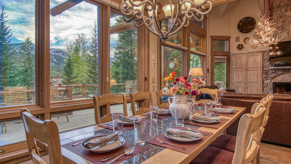 Dining Area, Main Level - With views
