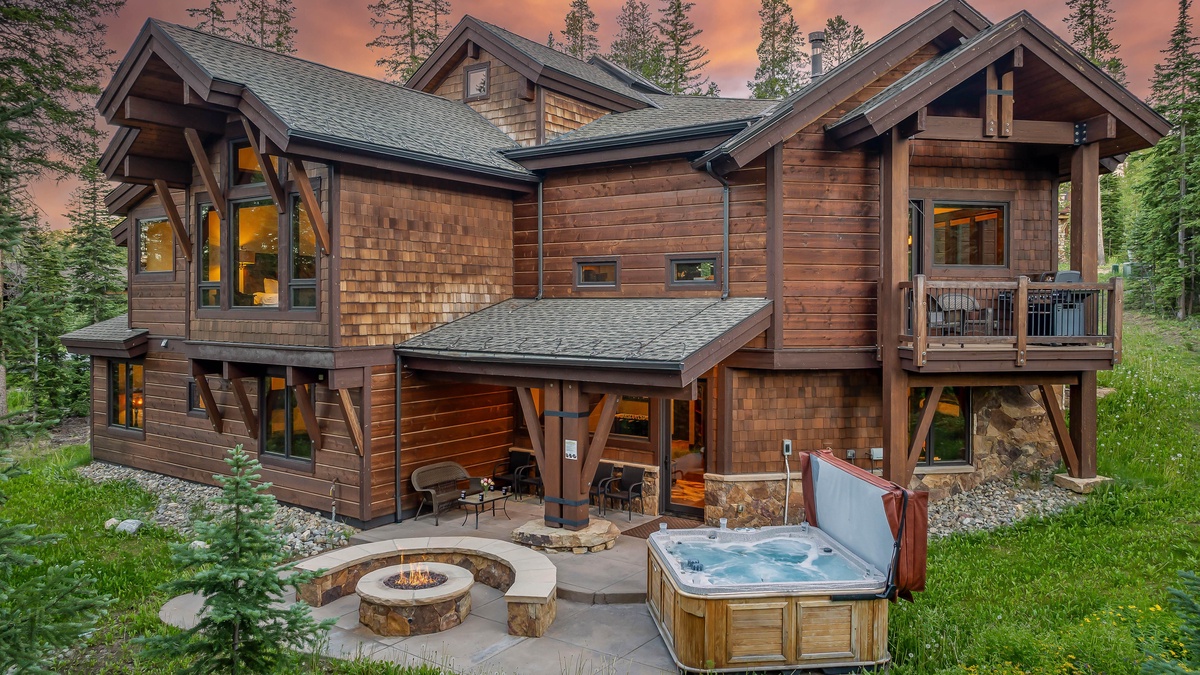 Rocky Mountain Lodge