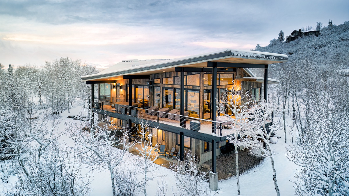 Welcome to Chalet Cascada!