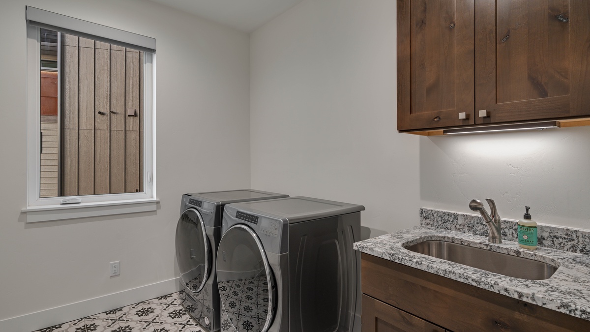 Laundry room on middle/ground level