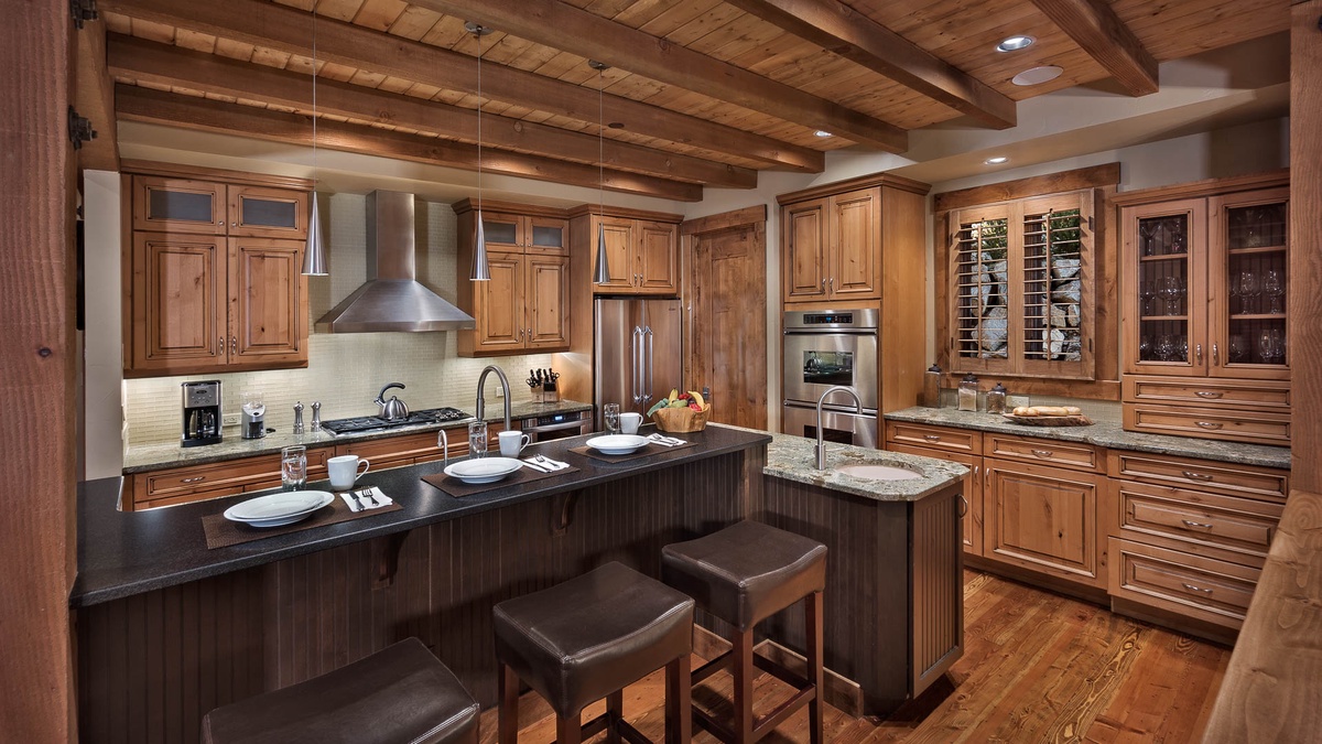 Gourmet kitchen