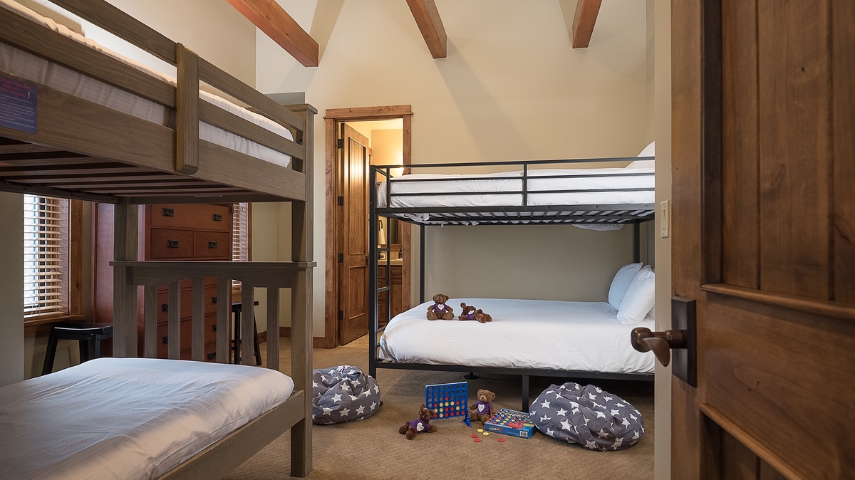 Bedroom 2, Upper Level - One queen-over-queen bunk, one twin-over-twin bunk