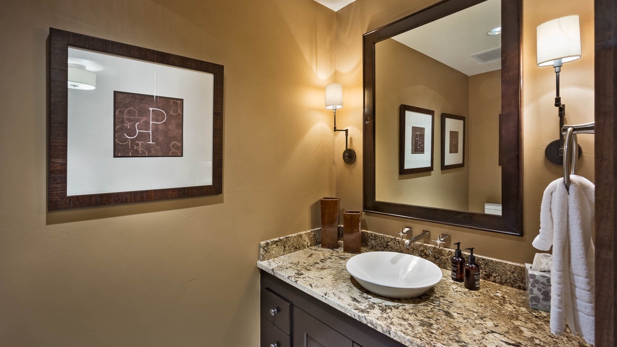 Powder Room, Main Level