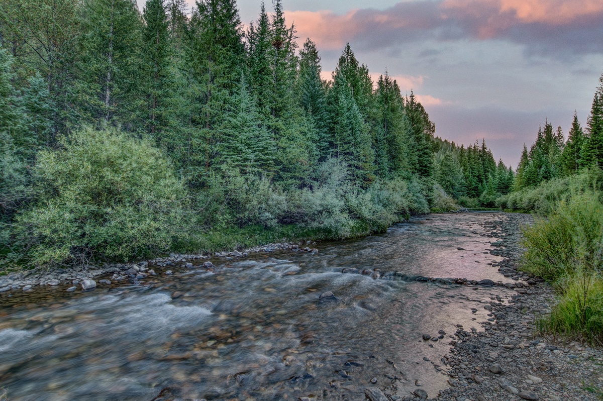 Exterior - River behind the home
