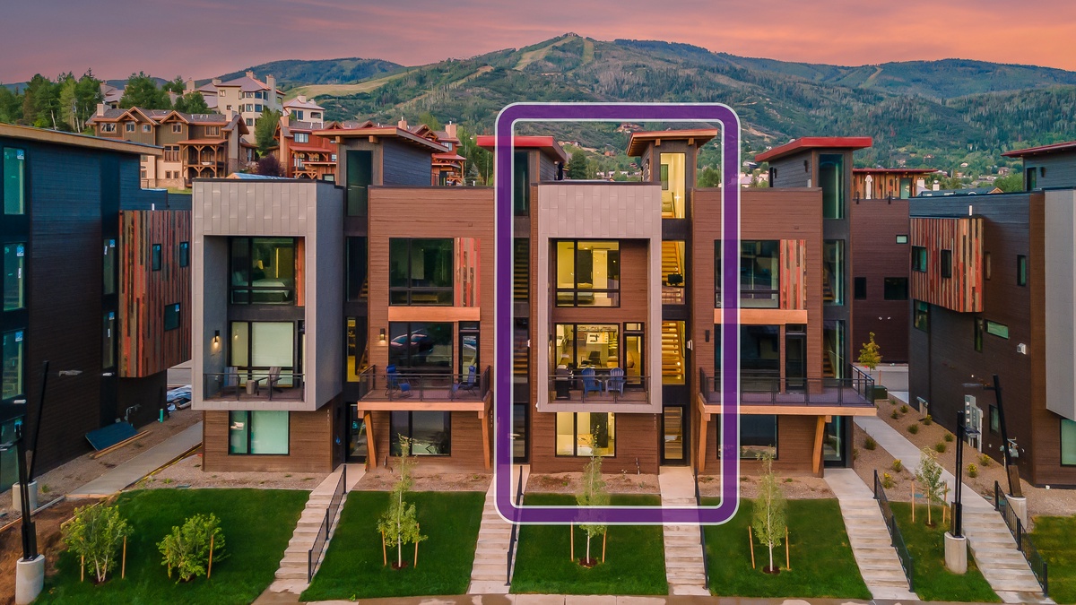 Welcome to District House!