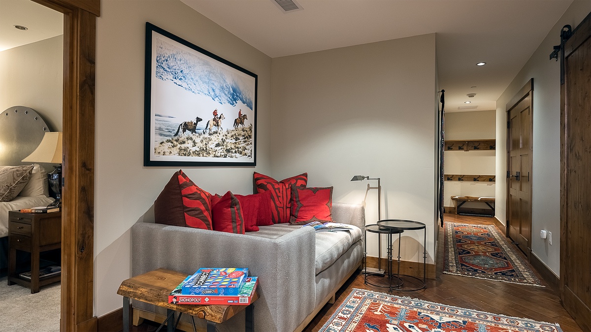 Nook Sitting Area - Main Level