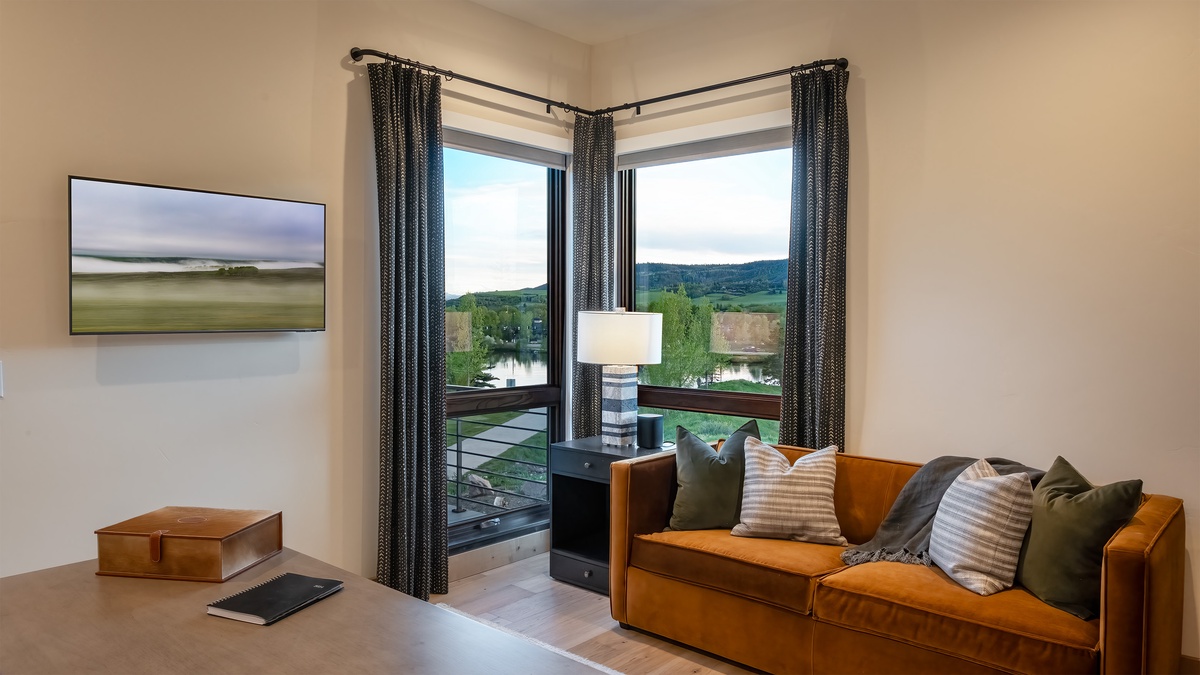 Office pull out sofa