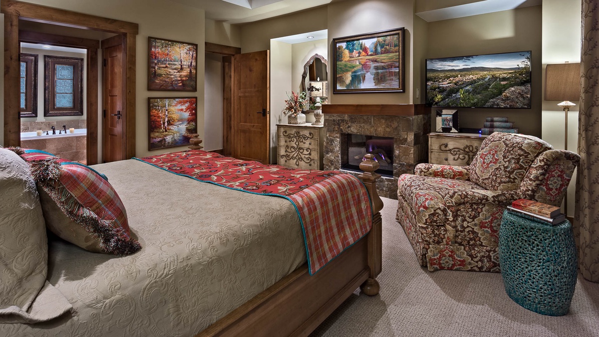 Bedroom 1, Main Level - Primary king suite with fireplace