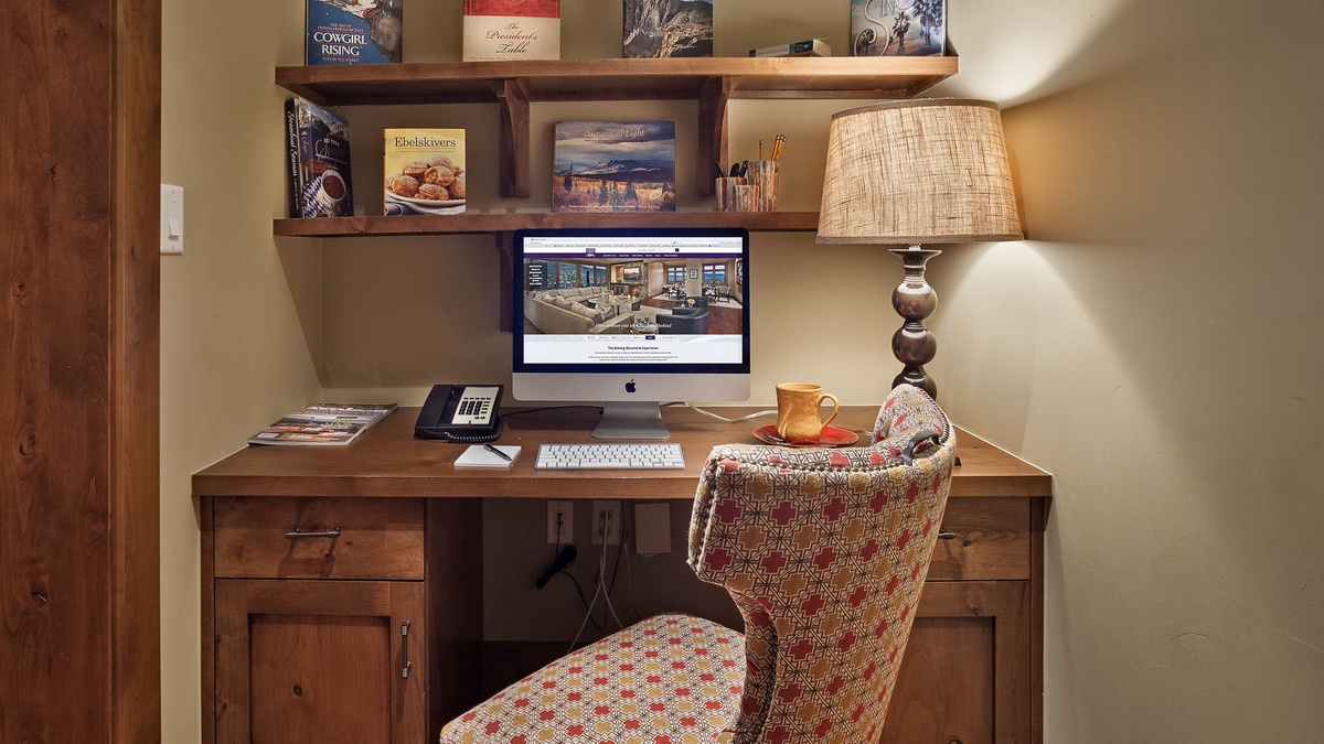 Office, Main Level - Workspace area