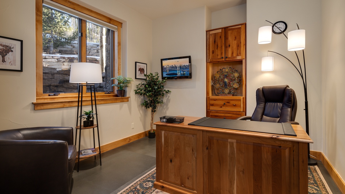 Office Space, Mid-Level