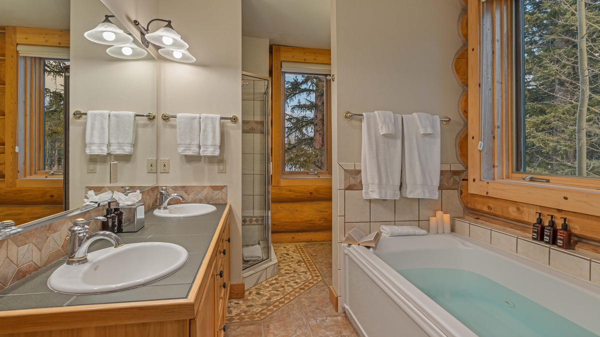 Bedroom 2, Main Level - King ensuite on main level with soaking tub