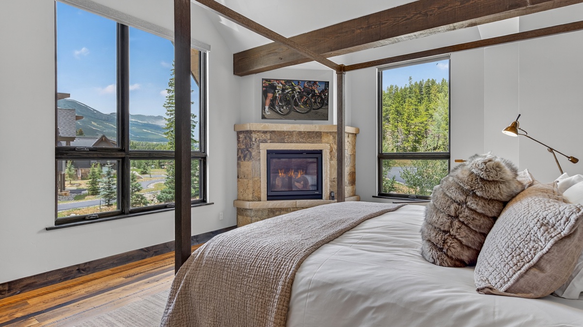 Bedroom 1, Upper Level - Primary Suite with views of the mountains