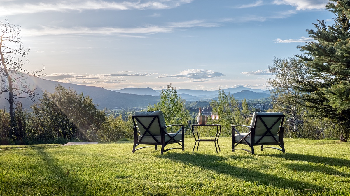 Exterior - Outdoor seating area with mountain views