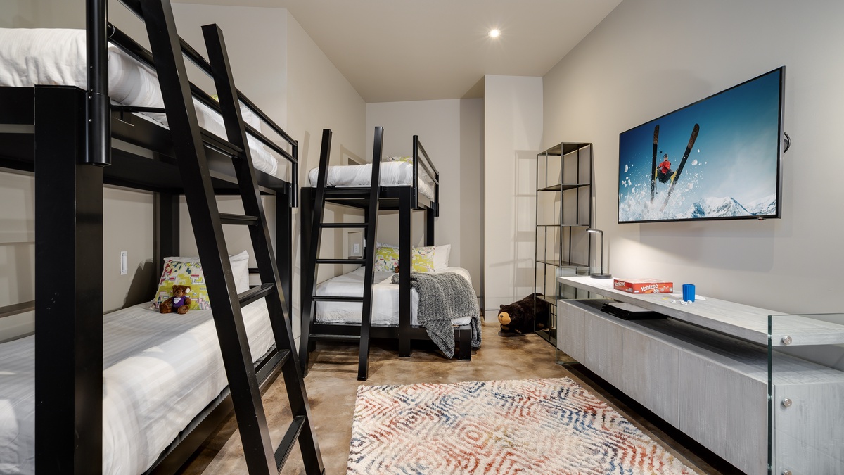 Bedroom 5, Lower Level - Bunk room on the lower level