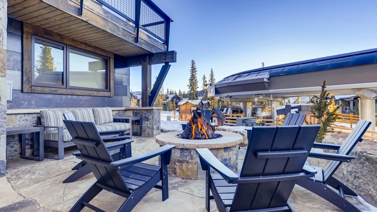 Firepit steps to gondola