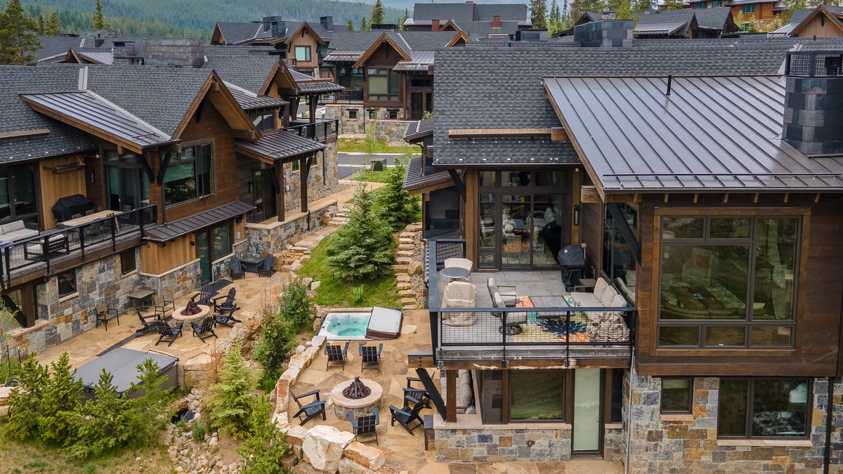 Disconnect at the Breck Connect