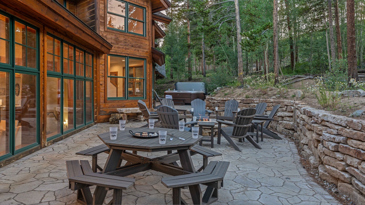 Build your s'mores on the back patio table