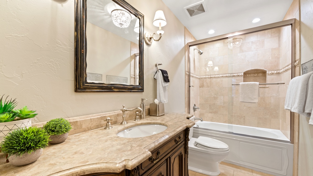 Bedroom 2, Upper Level - Ensuite