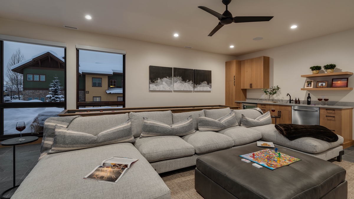 Downstairs family room with wet bar