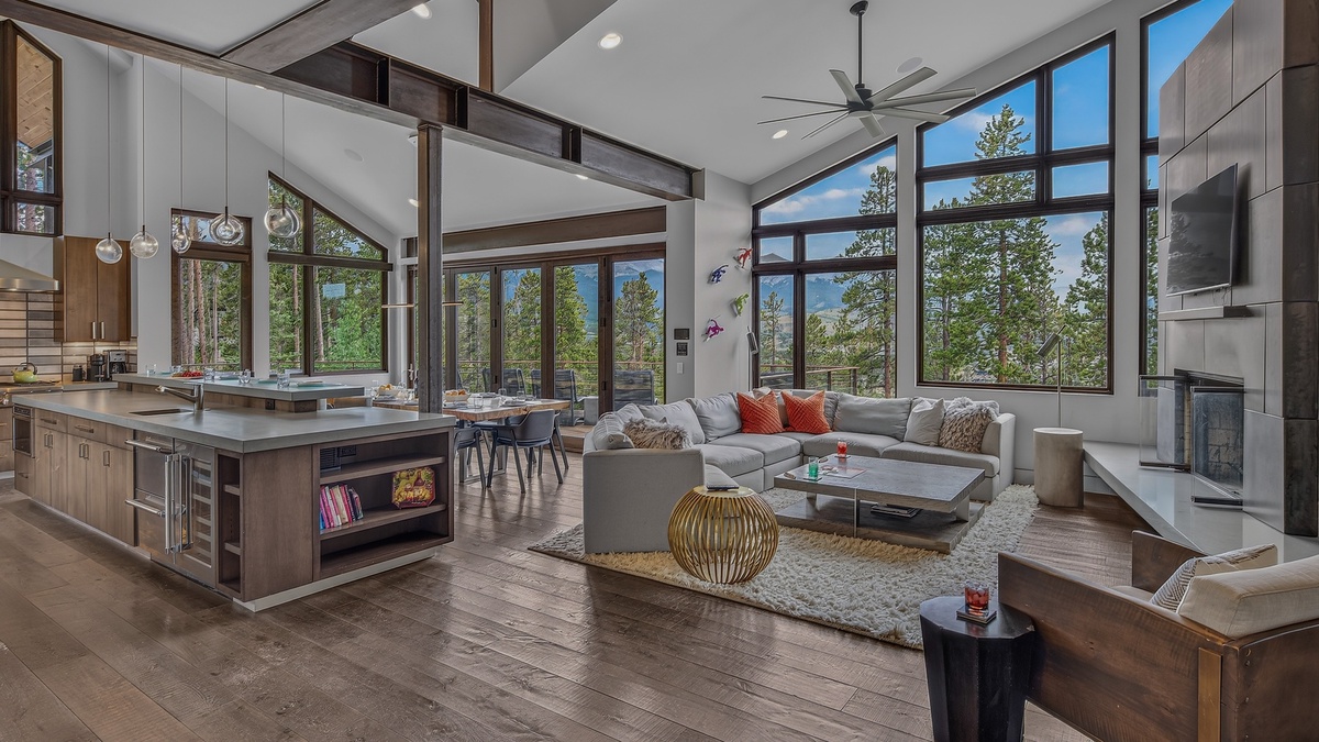 Great Room, Main Level - Mountain Views