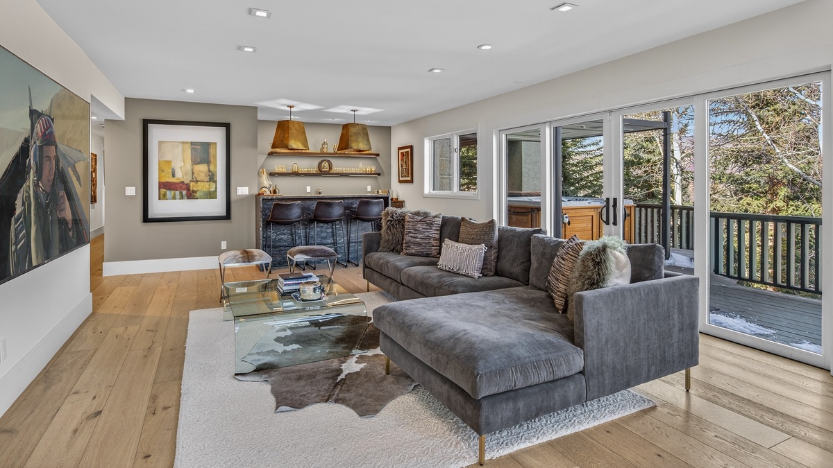 Family Entertainment Room with Bar - Main Level