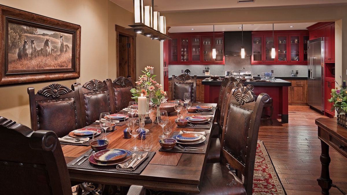 Dining Area, Main Level - Seating for eight