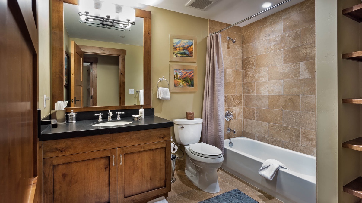 Shared Bathroom, Main Level - Hall bathroom adjacent to Bedroom 3