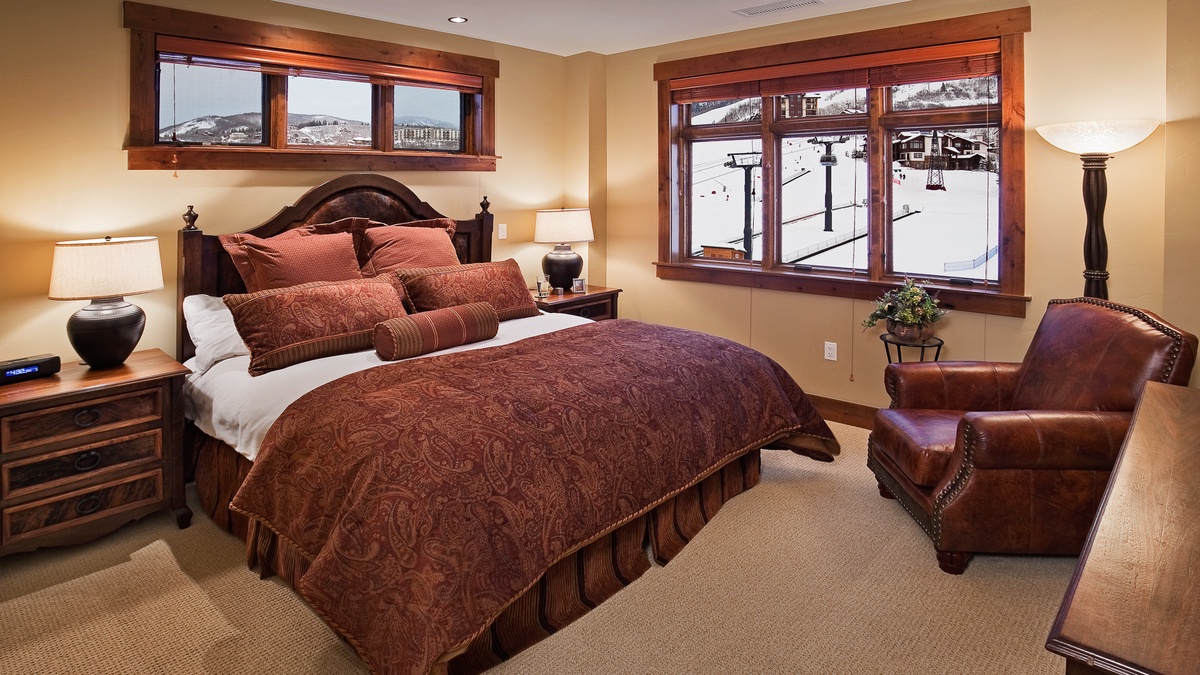 Bedroom 2, Main Level - King suite