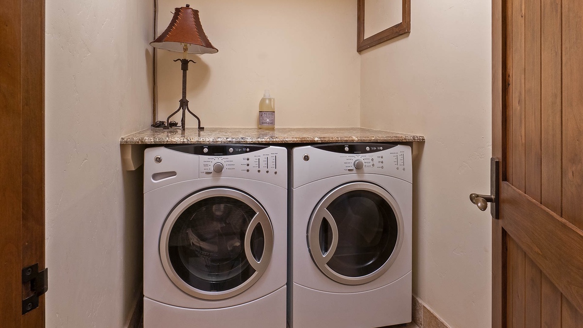Lower level laundry room