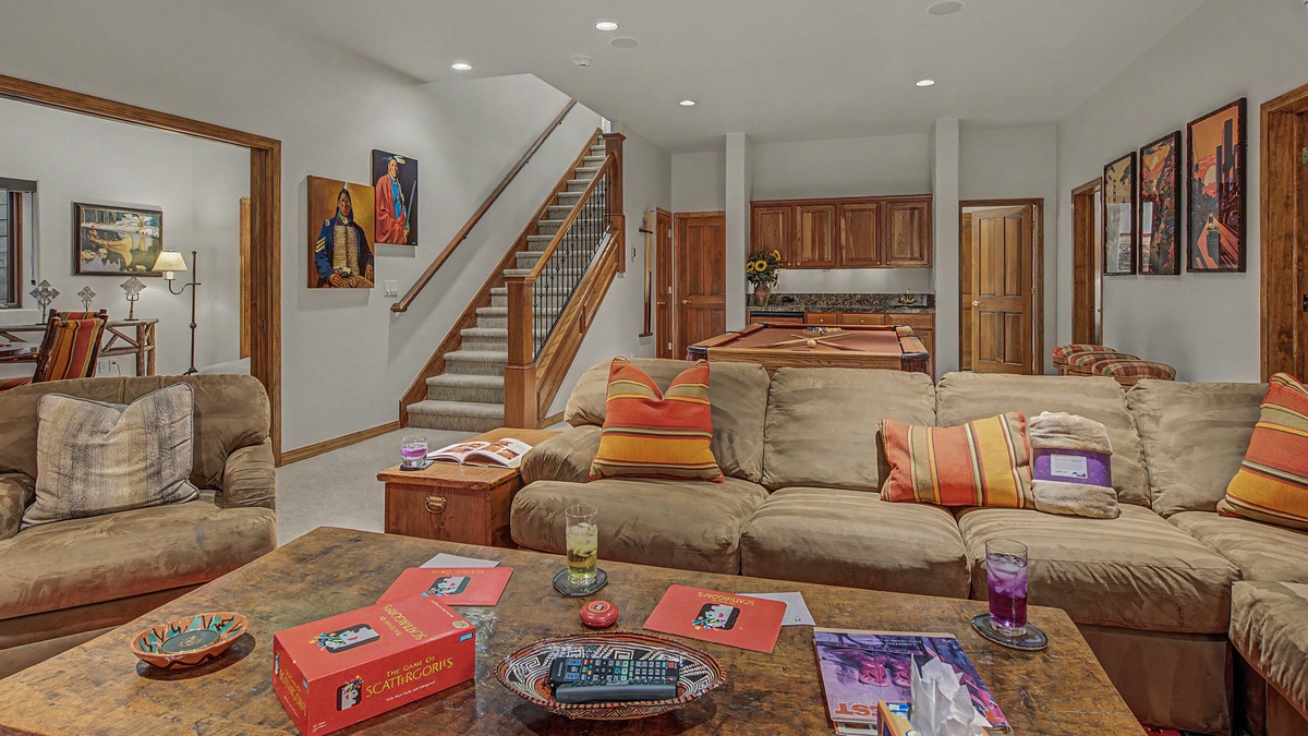 Family Room, Lower Level - Seating area beside staircase
