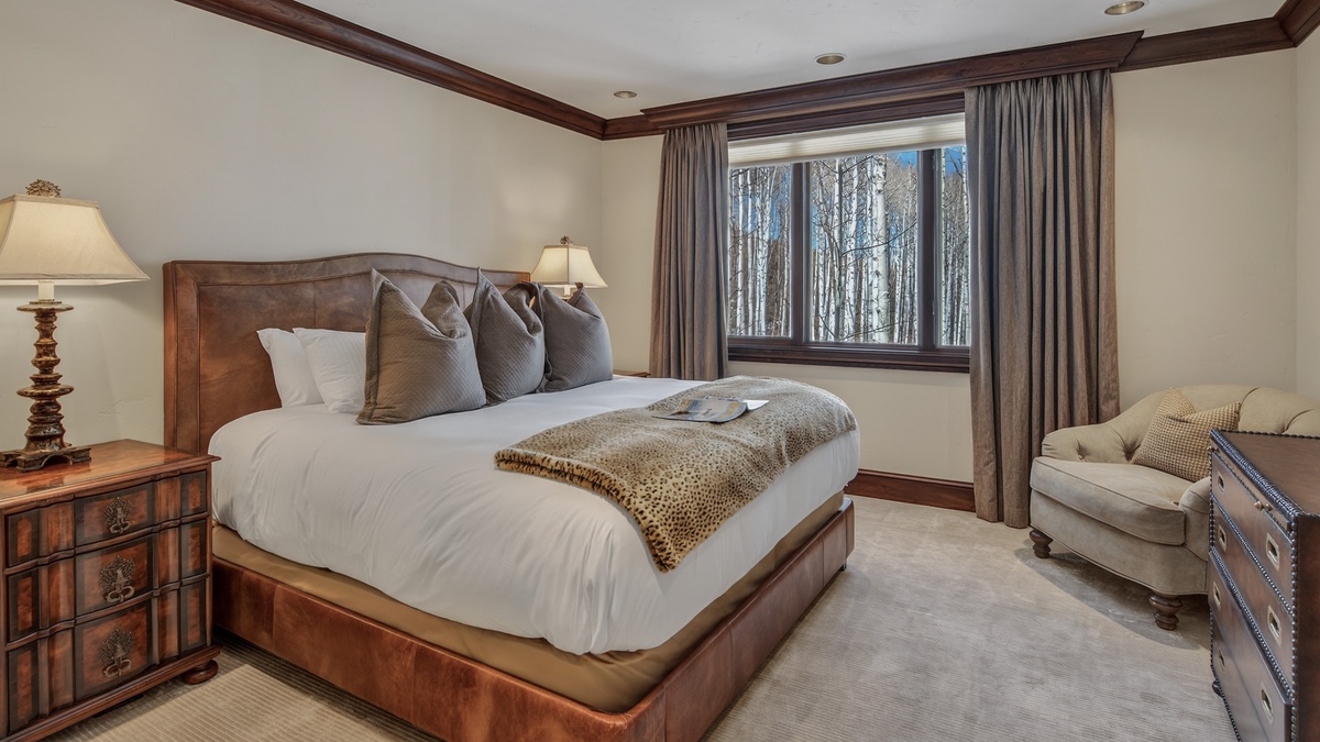 Bedroom 3, Lower Level - King bedroom