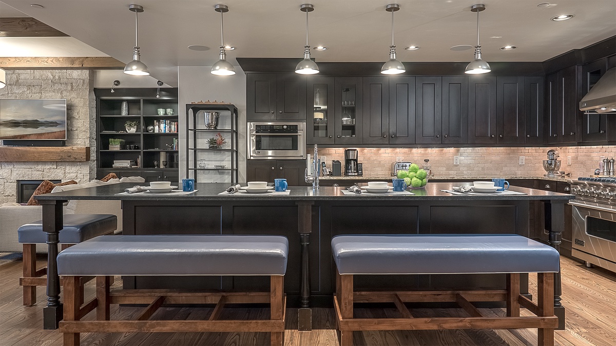 Kitchen, Main Level - Open layout with breakfast bar seating