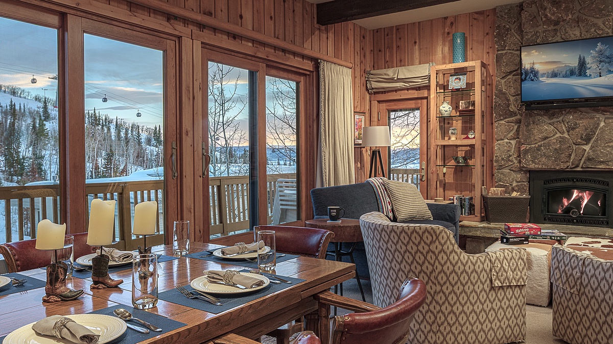 Dining Area, Main Level - With deck access and slope views