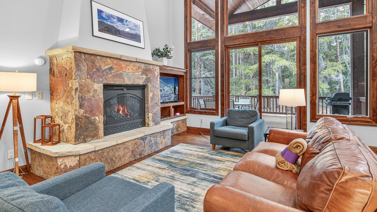 Great Room, Main Level