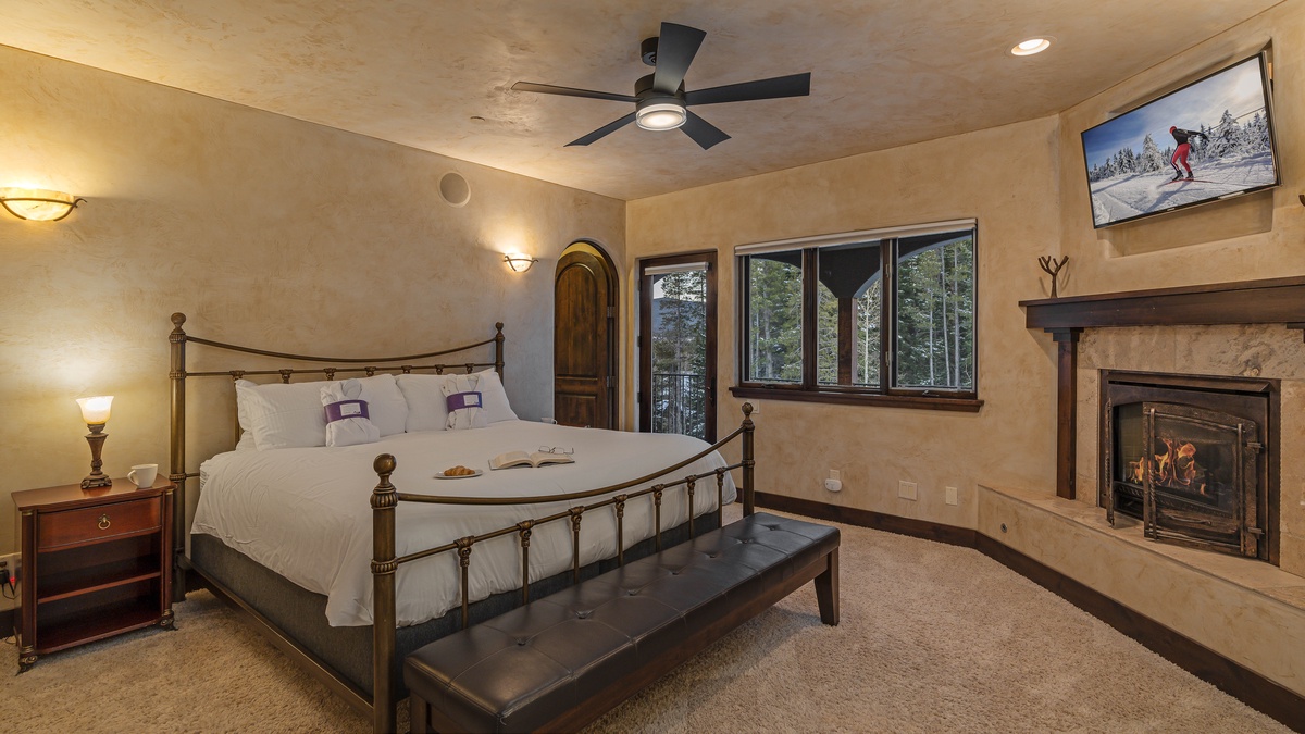 Bedroom 3, Upper Level - King suite 3, upper level