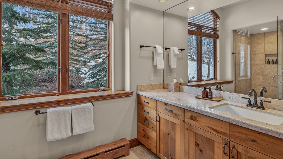 Bedroom 2 Ensuite, Upper Level