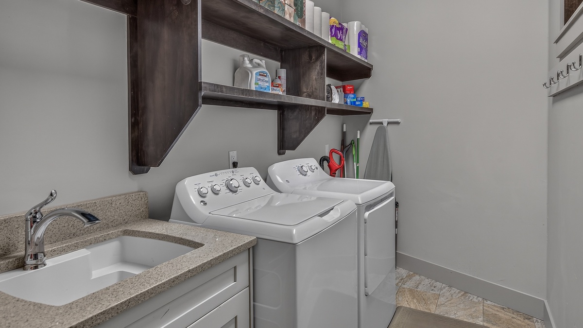 Laundry, Lower Level - Washer and dryer
