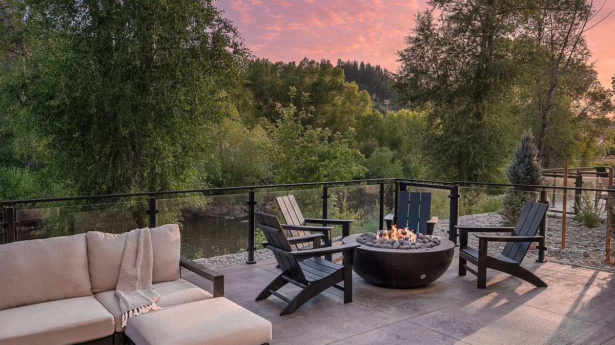 Outdoor Fire Pit, Main Level - Enjoy views of the Yampa River at the outdoor fire pit.