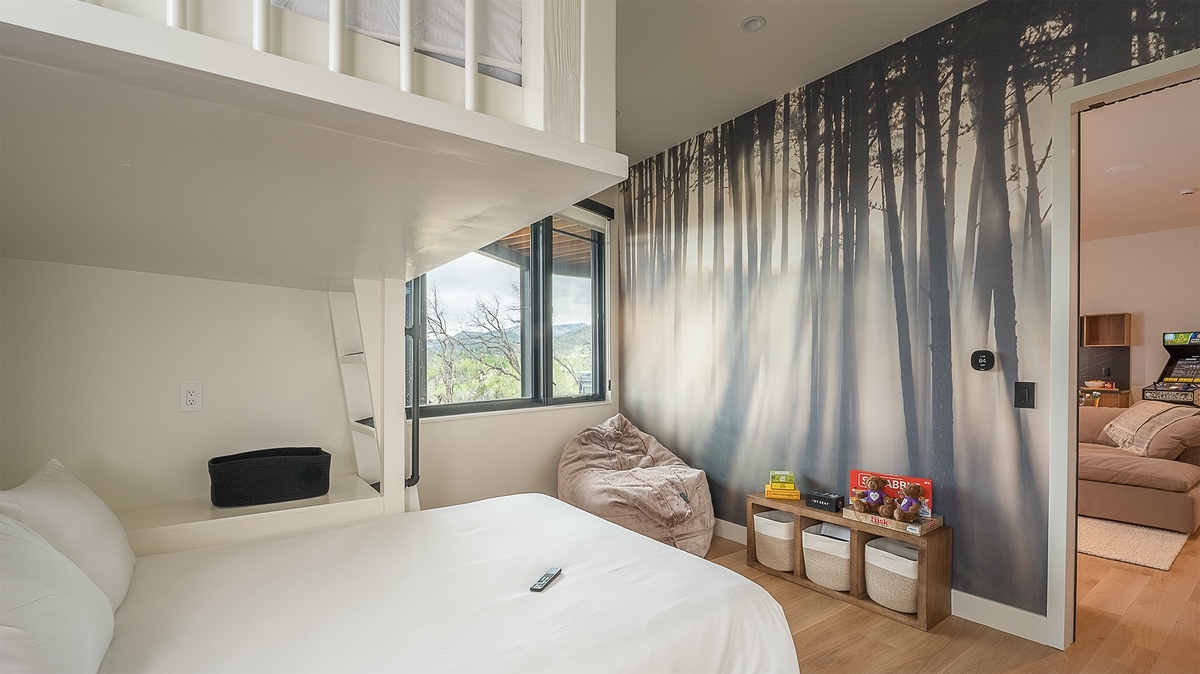 Bedroom 4, Lower Level - Bunkroom twin over queen bunk