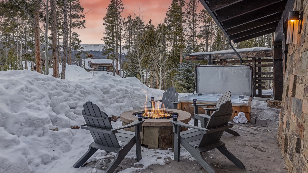 Summit at Shock Hill - Breckenridge Rental - Moving Mountains