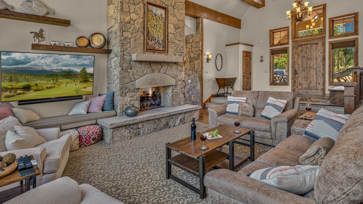 Great Room, Main Level - Seating area with fireplace