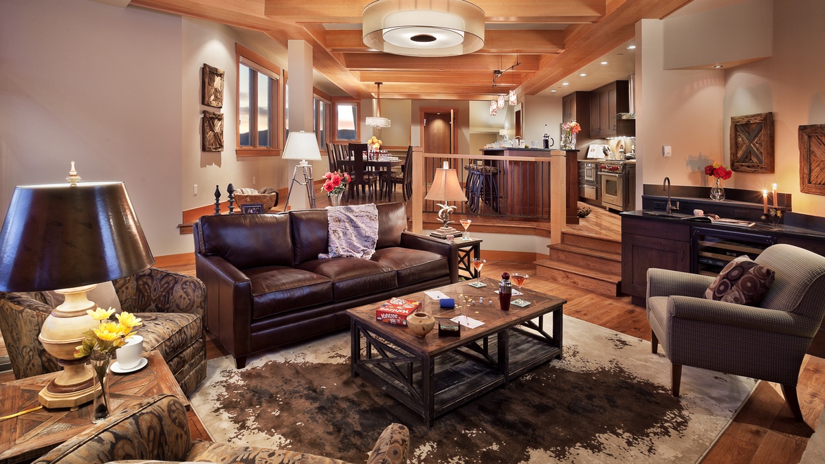 Storm Peak great room