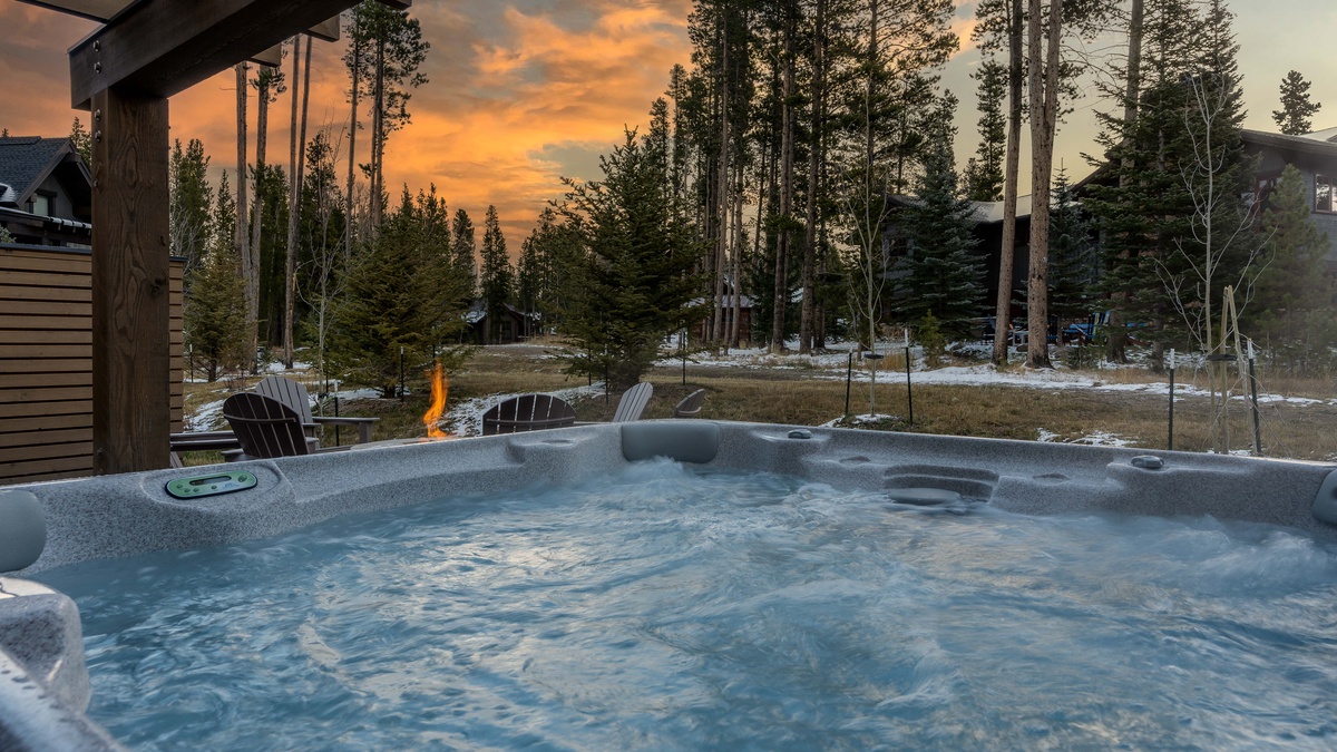 Private hot tub on back patio