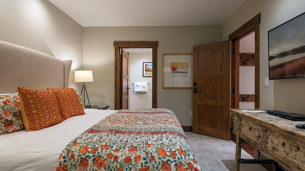 Bedroom 4 - Main Level