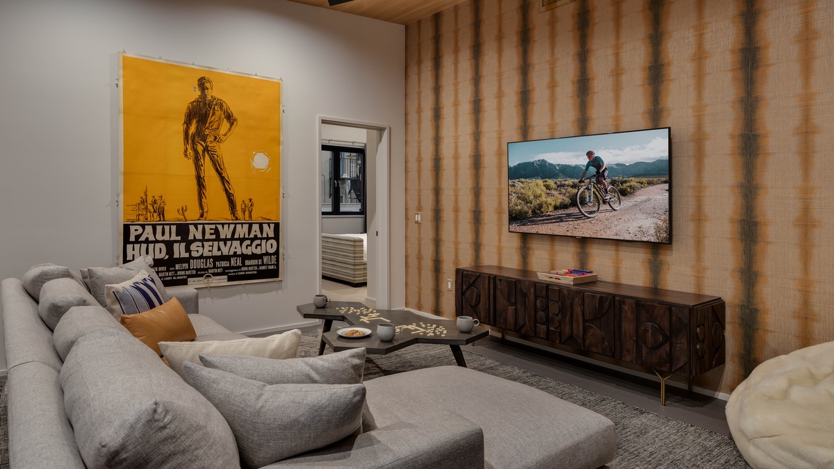 Family Room, Main Level