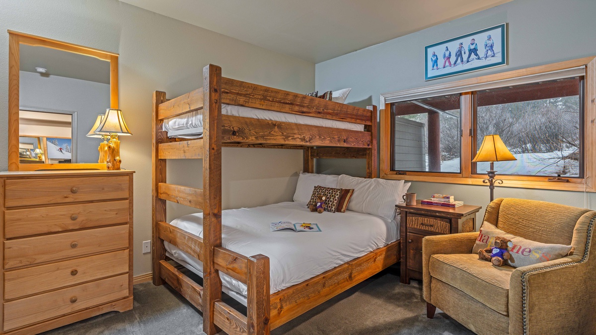 Bedroom 4, Lower Level - Twin over queen bunkroom on lower level