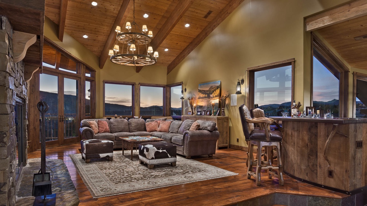 Spacious great room with views